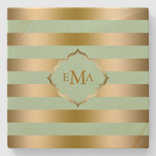 モノグラーム金ゴールドとグリーンストライプの幾何学的パターン ストーンコースター (正面)