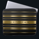 モノグラーム金ゴールドとブラックストライプパターン ラップトップスリーブ<br><div class="desc">金ゴールドエレガントと黒のストライプパターン。カスタマイズ可能なモノグラム私のもしデザインの救済カスタマイズ、ArtOnWearデザイ連絡ナーが必要だ。要求により利用できるライブの無料の救済文字フォーマット。</div>