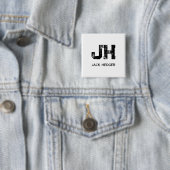 モノトーン シンプルなイニシャル 二文字のモノグラム 白 缶バッジ (インサイチュ)