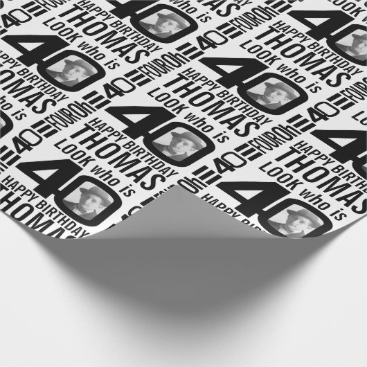 モノ40歳の誕生日の写真の兄弟は誰か ラッピングペーパー (角)