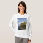 モハーとオブライエンの塔の風光明媚な崖。 Tシャツ (正面フル)