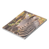 モパストライプのニの森の写真に閉じ込めたゼブラ ノートパッド (回転)