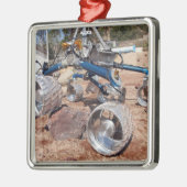 モビリティ試験モデル、Scarecrow メタルオーナメント (左)