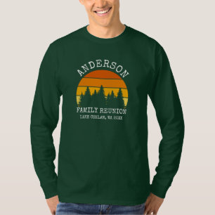 モミの木と夕焼けのグリーンTシャツ 家族の再会に Tシャツ