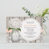 モモおよび白いアジサイのメーソンジャーのブライダルシャワー 招待状 (スタンド正面)