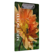 モモのダリアが付いている先生のクリップボード クリップボード (右)