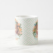 モモの真新しくガーリーな花のリースの写真のカスタム コーヒーマグカップ (中央)