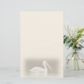 モモイロペリカンの個人的な文房具 便箋 (スタンド正面)