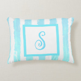 モモグラムブルーウォーター色の幾何学的ストライプ アクセントクッション