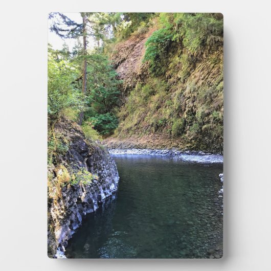 モララ川、または フォトプラーク (正面)