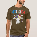 モリカカウアメリカ国旗サングラスバンダナかわいい4日 Tシャツ<br><div class="desc">Moorica Cow US Flagサングラスバンダナ7月の農産物ギフトの4番目のかわいい。感謝祭の日，クリスマスの日，母の日，父の日， 7月4日， 1776独立日，パパの日，ハロウィーンの日，パトリックの日</div>