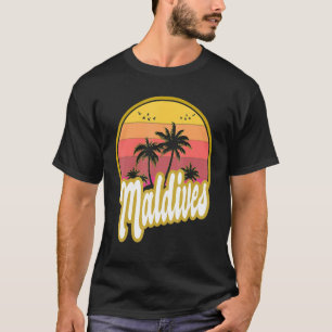 モルディブビーチレトロサンセット Tシャツ