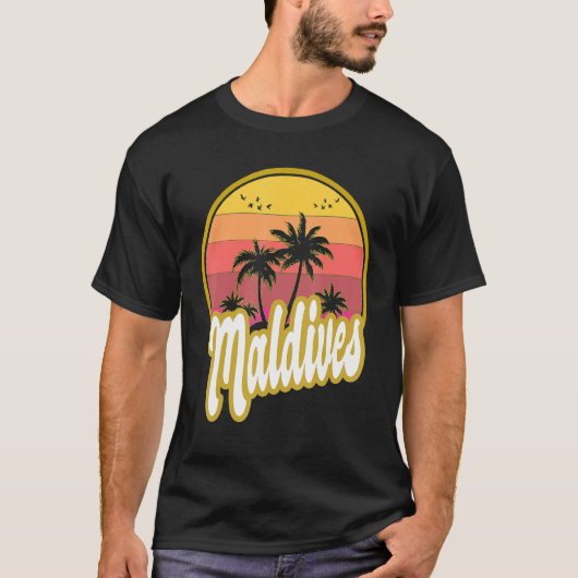 モルディブビーチレトロサンセット Tシャツ (正面)
