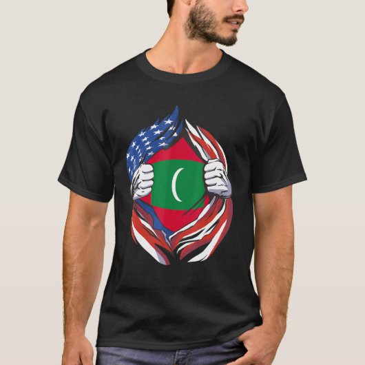 モルディブ国旗誇りを持ったアメリカ人 Tシャツ (正面)