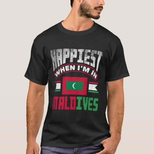 モルディブ諸島モルディブ国旗Imがモルディブ諸島で最も幸せ Tシャツ (正面)