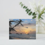 モルディブ – カンドルドゥー島の夕日はがき ポストカード (スタンド正面)