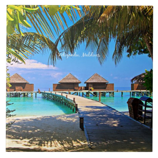 モルディブ，ヴェリガンド タイル (正面)