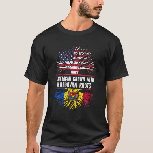 モルドバンのルーツで育った米国国旗モルドフ Tシャツ (正面)