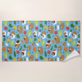 モルモットおよび彼らの御馳走継ぎ目が無いパターン ビーチタオル (正面)