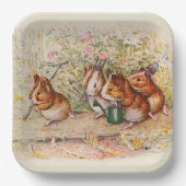 モルモットが庭に植え込む ペーパープレート (正面)