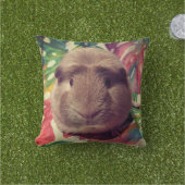 モルモットのクッション – かむ噛む アウトドアクッション (芝生)