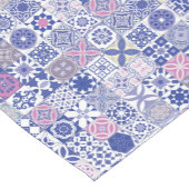 モロッカンタイル - 紫とピンク ショートテーブルランナー (コーナー)