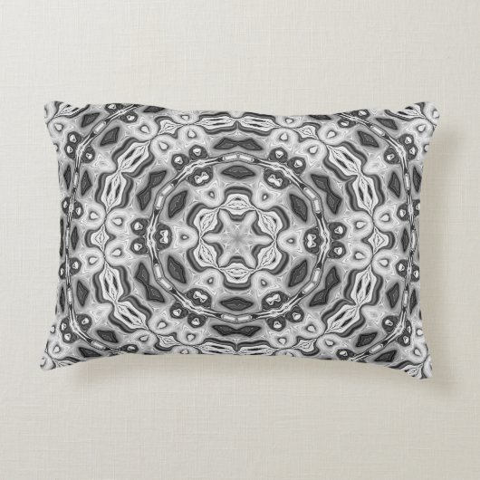 モロッコのアフリカ系民族ダークパターン万華鏡のように千変万化するパターン アクセントクッション (裏面)