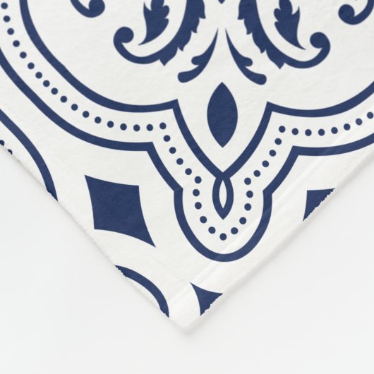 モロッコはっきりしたの幾何学的な青色の装飾品 フリースブランケット (角)