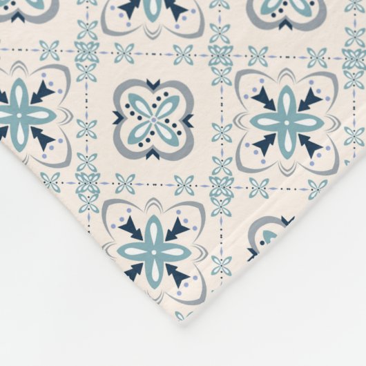 モロッコオーナメントブルークリームエスニックスタイリッシュイースト フリースブランケット (角)