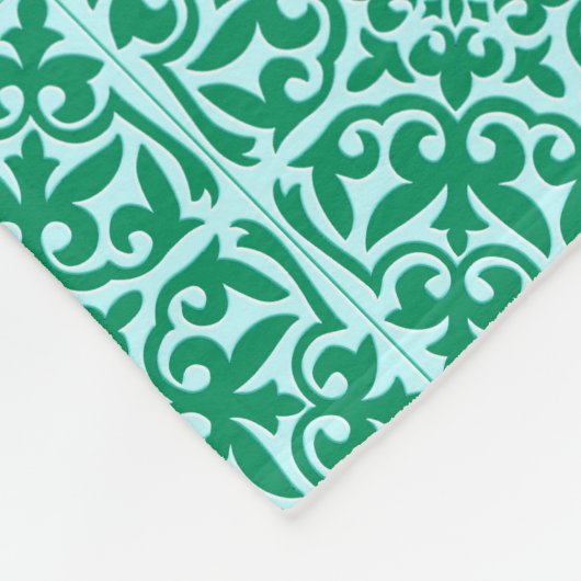 モロッコタイル – ターコイズとアクア フリースブランケット (角)