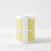 モロッコタイル – マスタード黄色と白 ボーンチャイナマグカップ (正面)