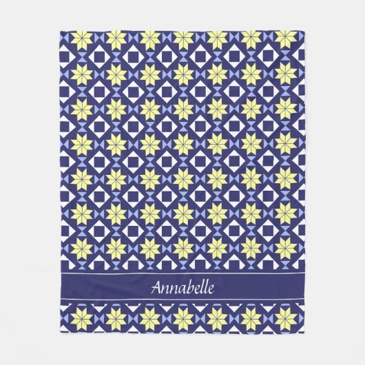 モロッコボヘミアン黄色の花の青いパターン フリースブランケット (正面)