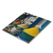 モロッコ、大西洋岸、エサウイラ：香辛料市場 タイル (側面)