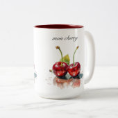 モンさくらんぼ、2つのさくらんぼ水色のカスタマイズ可能 ツートーンマグカップ (正面右)