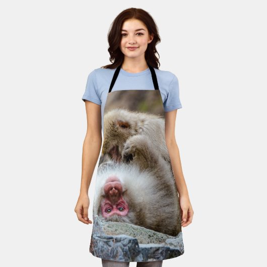 モンキー、楽しく過ごす旅 エプロン (着用した状態)