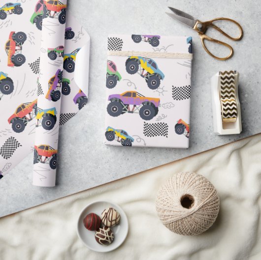 モンスタカラフルートラックのレーシングパターン ラッピングペーパー (クラフト)