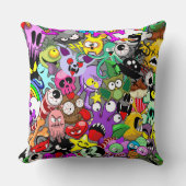 モンスターかわいいキャラクターのハロウィンパターン クッション (正面)
