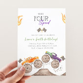 モンスタートラックが4つのスピードが必要な4歳の誕生日招待状 招待状