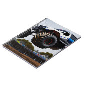 モンスタートラックの打ち上げ、ノートブック ノートブック (左側)