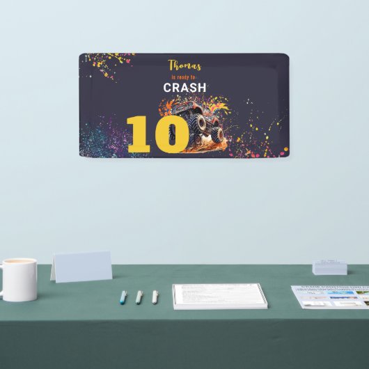 モンスタートラックの暗い誕生日をクラッシュする準備ができている 横断幕 (トレードショー)