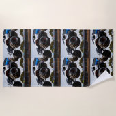 モンスタートラックの発射 ビーチタオル (正面)