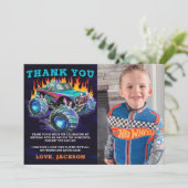 モンスタートラックラリーの少年誕生日写真 サンキューカード (スタンド正面)