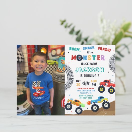 モンスタートラックレーシングカー子供の誕生日写真 招待状 (スタンド正面)