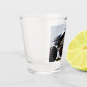 モンスタートラック発射、ショットグラス ショットグラス (左)