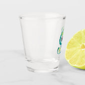 モンステラ文字「G」 ショットグラス (左)