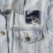 モンセラト、ソフリエールヒルズからのアッシュプルーム 缶バッジ (インサイチュ)