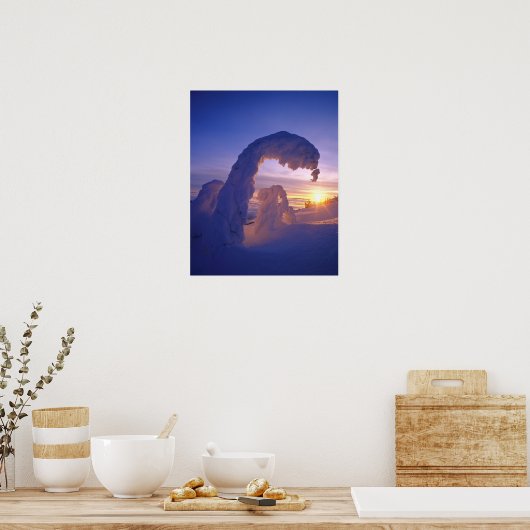 モンタナのホワイトフィッシュレンジの雪の亡霊 ポスター (キッチン)