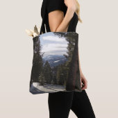 モンタナの冬のマディソン山脈 トートバッグ (クローズアップ)