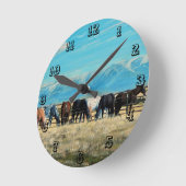 モンタナの馬、春の集合、ロバまたはベビー2 ラウンド壁時計 (傾斜)