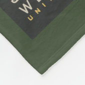 モンタナへの旅行を促進するヴィンテージのポスター。 フリースブランケット (角)